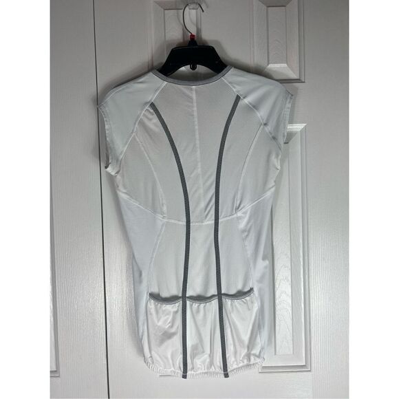Lululemon Womens White Reflective Gear Top Size 4 - Picture 3 of 3